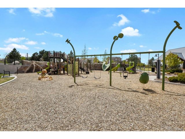 6021 S Irvington Ct, Aurora, CO 80016