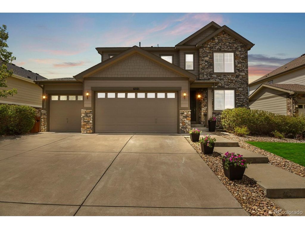 6021 S Irvington Ct, Aurora, CO 80016