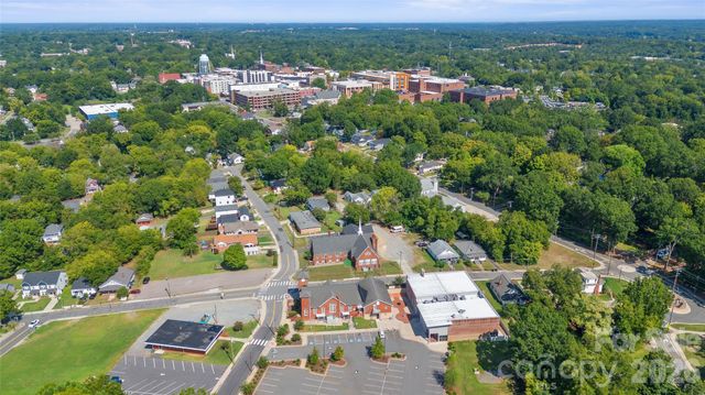 420 Maiden Lane SW, Concord, NC 28025