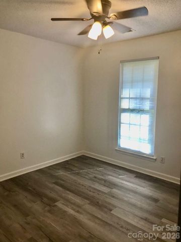 420 Maiden Lane SW, Concord, NC 28025
