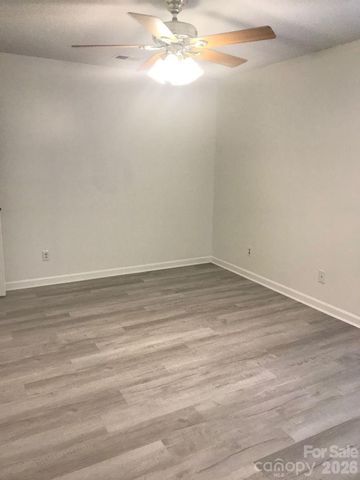 420 Maiden Lane SW, Concord, NC 28025