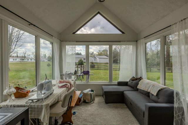 349 Stepping Stone Lane, Hillsboro, KY 41049