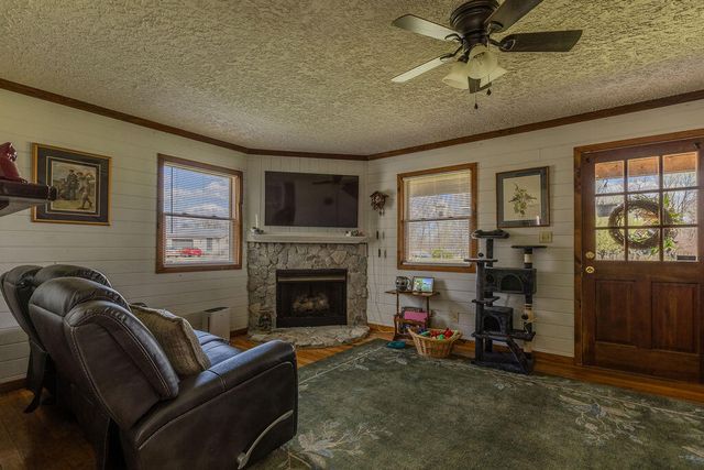 349 Stepping Stone Lane, Hillsboro, KY 41049