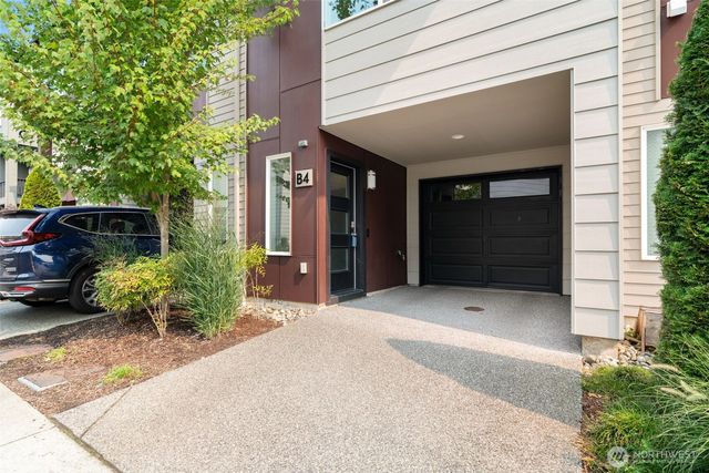 3311 156th Street SW #B4, Lynnwood, WA 98087