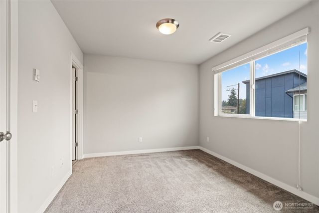 3311 156th Street SW #B4, Lynnwood, WA 98087
