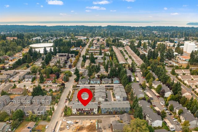 3311 156th Street SW #B4, Lynnwood, WA 98087