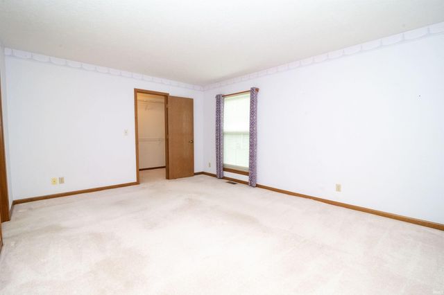 827 Sussex Court, Lafayette, IN 47909