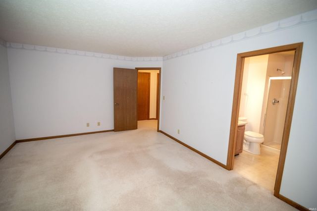 827 Sussex Court, Lafayette, IN 47909