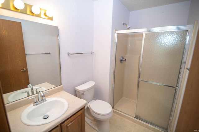 827 Sussex Court, Lafayette, IN 47909