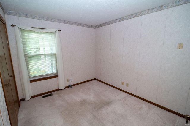 827 Sussex Court, Lafayette, IN 47909