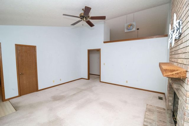 827 Sussex Court, Lafayette, IN 47909