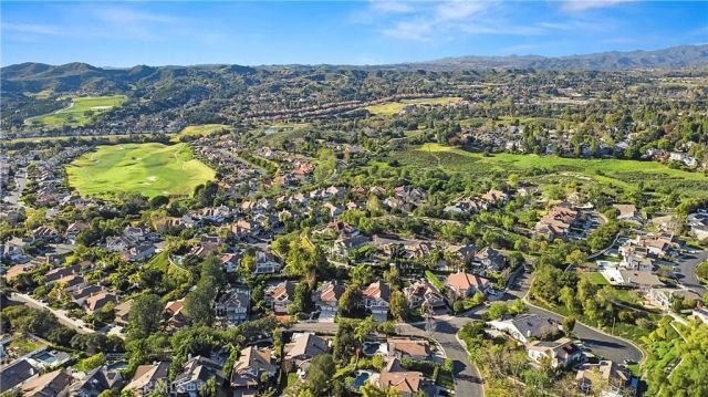 19 Easthill, Coto De Caza, CA 92679