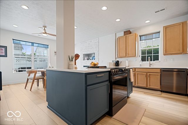 13528 E 131st Street, Fishers, IN 46037