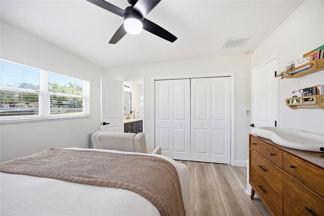 102 W ANGLEWOOD DRIVE, Brandon, FL 33511