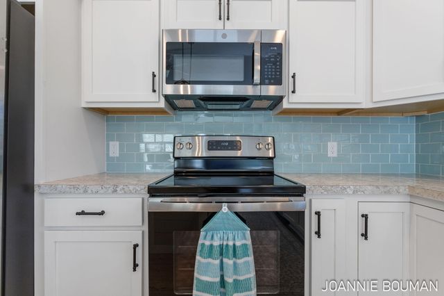 3497 Riverwalk Drive, Hamilton, MI 49419