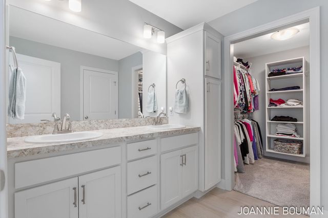 3497 Riverwalk Drive, Hamilton, MI 49419