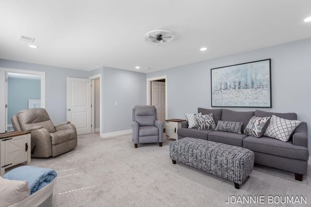 3497 Riverwalk Drive, Hamilton, MI 49419