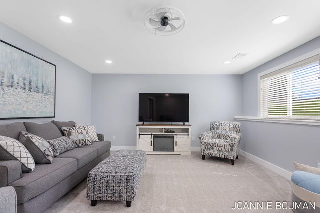 3497 Riverwalk Drive, Hamilton, MI 49419