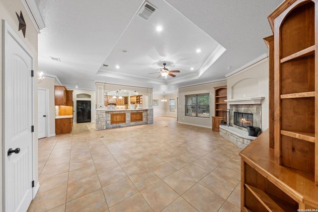 225 Skye Dr, Kerrville, TX 78028