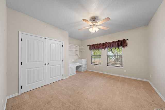 225 Skye Dr, Kerrville, TX 78028