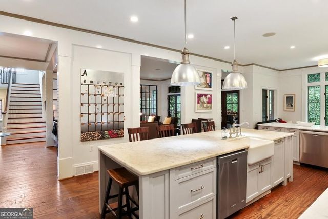 1692 Friar Tuck Road, Atlanta, GA 30309