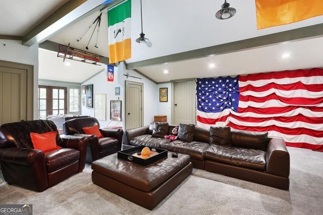 1692 Friar Tuck Road, Atlanta, GA 30309