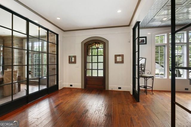 1692 Friar Tuck Road, Atlanta, GA 30309