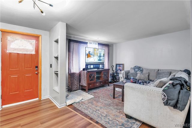 60 Longnecker Street, Buffalo, NY 14206