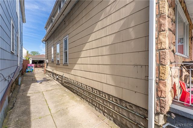 60 Longnecker Street, Buffalo, NY 14206