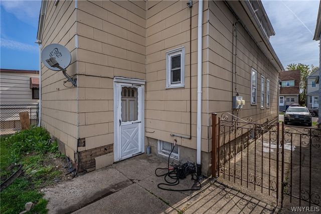 60 Longnecker Street, Buffalo, NY 14206