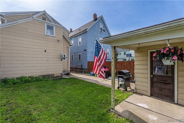 60 Longnecker Street, Buffalo, NY 14206