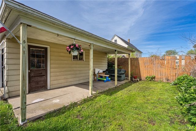 60 Longnecker Street, Buffalo, NY 14206