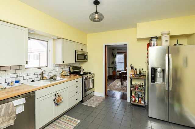 1916 34th Street, Des Moines, IA 50310