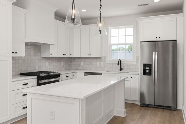 504 Edwin St, Nashville, TN 37207