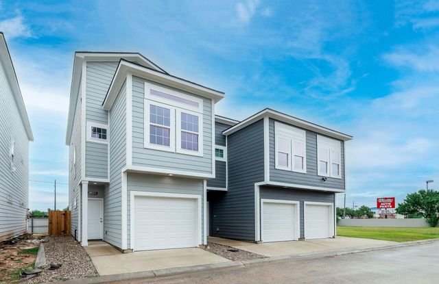 18834 Elegance Avenue, Spring, TX 77379