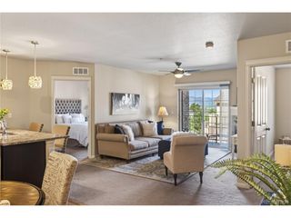 1062 Rockhurst Dr 202, Highlands Ranch, CO 80129