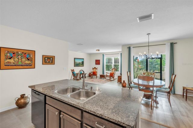 9527 SUNSTONE BOULEVARD, Thonotosassa, FL 33592