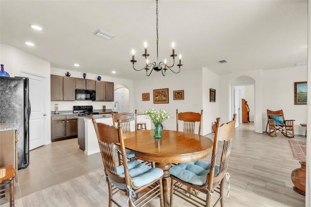9527 SUNSTONE BOULEVARD, Thonotosassa, FL 33592