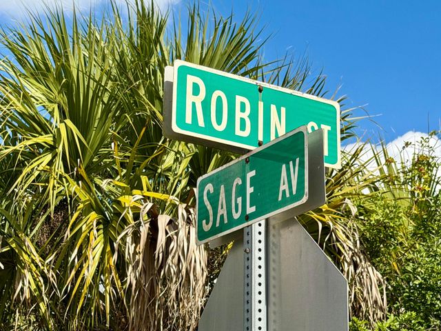 886 Robin Street SW, Palm Bay, FL 32908