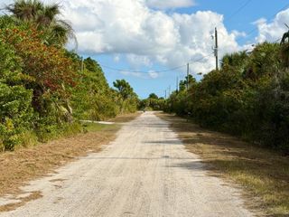 886 Robin Street SW, Palm Bay, FL 32908