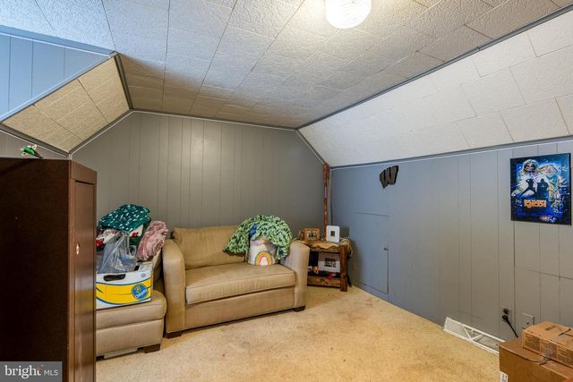 6 WINDWOOD PL, Lititz, PA 17543