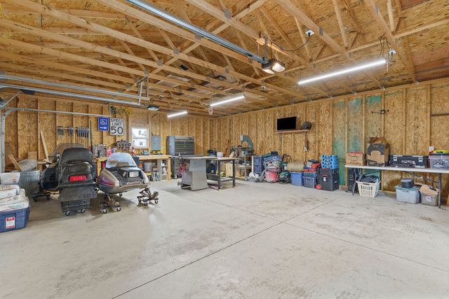 2330 39th Street, Rock Island, IL 61201