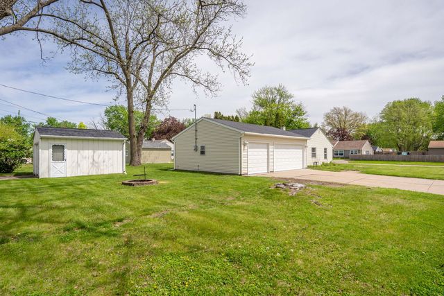 2330 39th Street, Rock Island, IL 61201