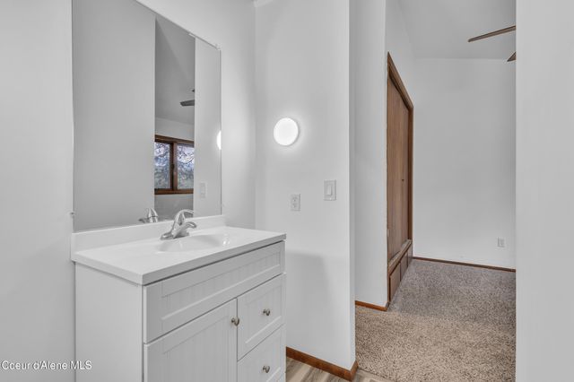 3010 E RIVERCREST DR, Post Falls, ID 83854