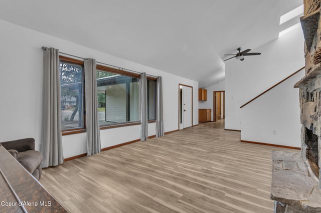 3010 E RIVERCREST DR, Post Falls, ID 83854