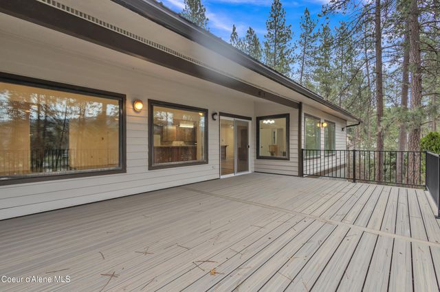 3010 E RIVERCREST DR, Post Falls, ID 83854