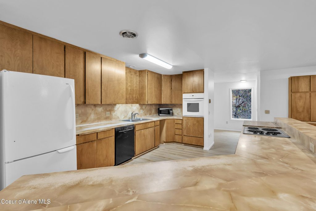 3010 E RIVERCREST DR, Post Falls, ID 83854 photo 38