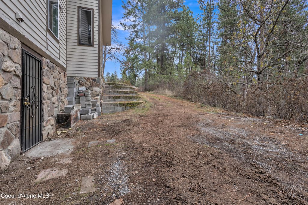 3010 E RIVERCREST DR, Post Falls, ID 83854 photo 51