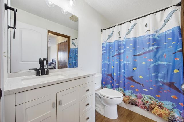 2229 4th Avenue S, Moorhead, MN 56560