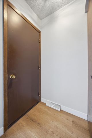 2229 4th Avenue S, Moorhead, MN 56560